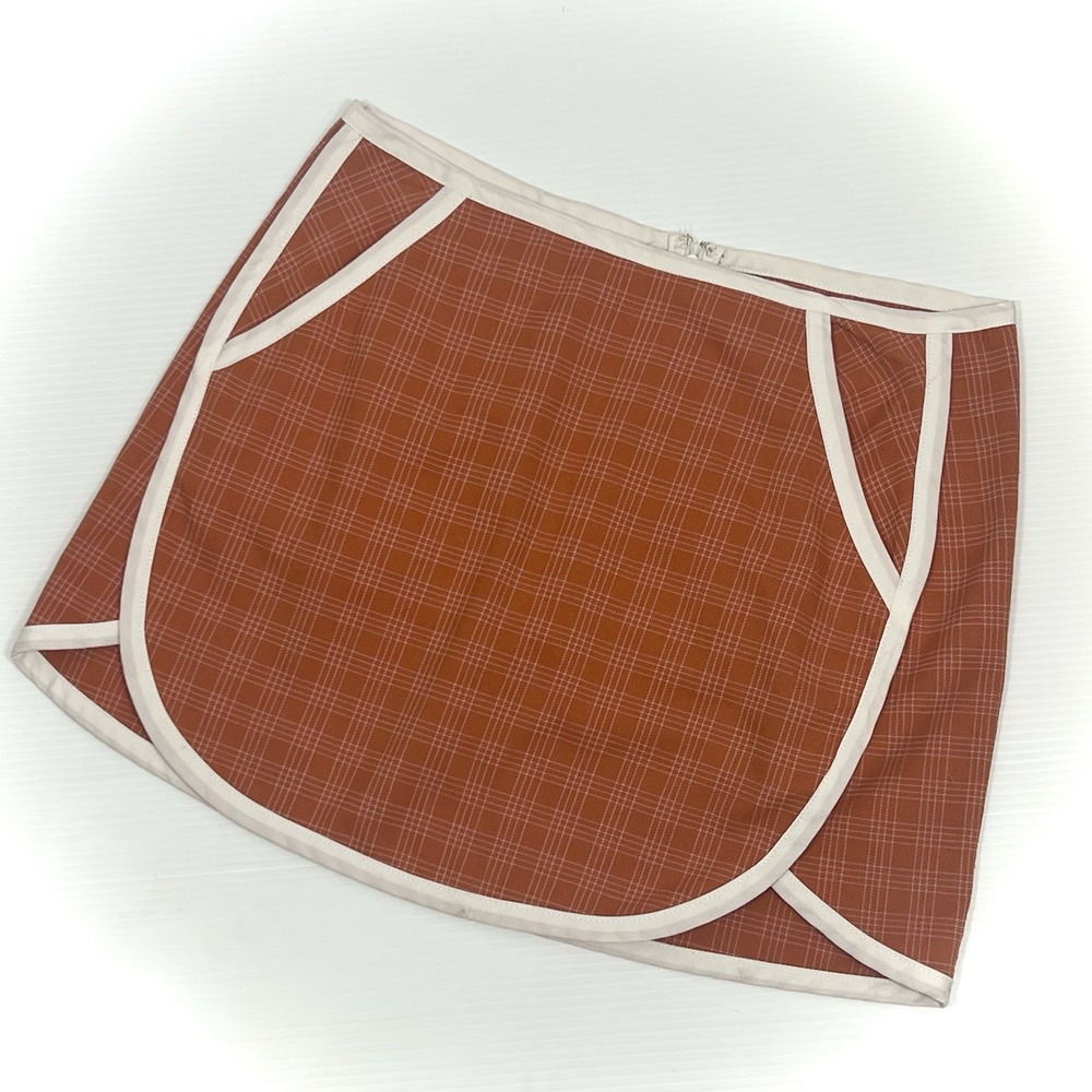 Urban Outfitters Preppy Mini Skirt Size Medium Orange Plaid White Trim Pockets